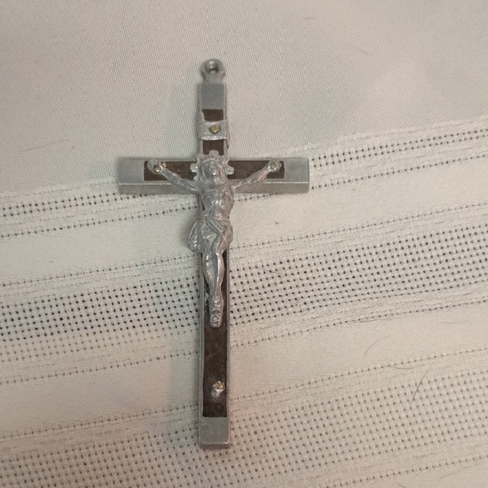 Aluminum Crucifix Pendant